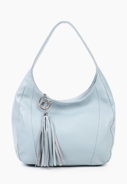 Эта модель Fendi скоро затмит даже Balenciaga: где купить самую желанную сумку лета?