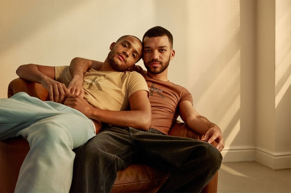 Calvin Klein посвятил рекламную кампанию ЛГБТ-сообществу