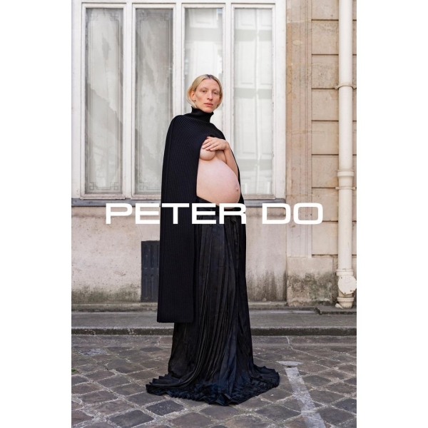Беременная Мэгги Мауэр снялась в кампании Peter Do