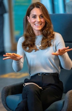 Фаворит принцессы Кейт: 7 кашемировых свитеров, которые вы не захотите снимать
