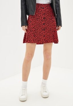 Мини-юбка с леопардовым принтом — самый горячий тренд октября