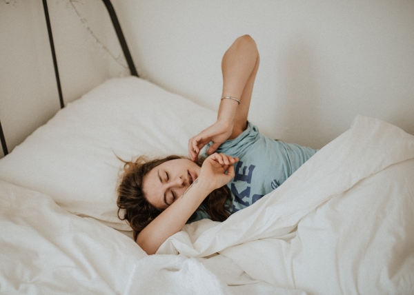 Бессонница от стресса: что делать и как помочь себе уснуть