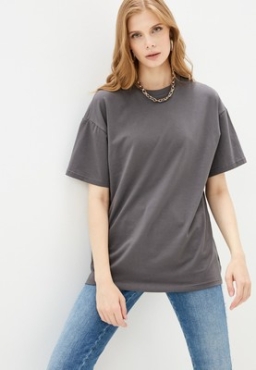 Брутальная футболка в стиле гранж — самая модная базовая вещь весны
