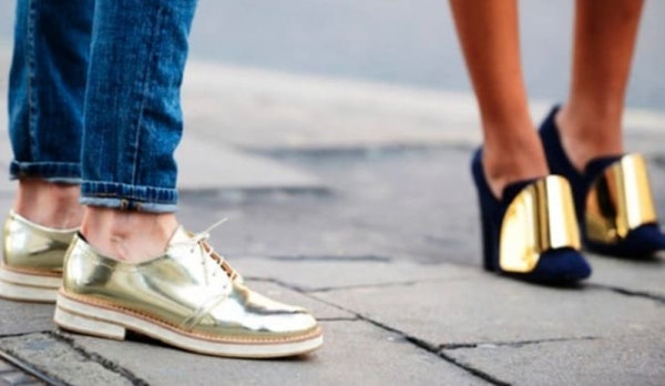 Модная обувь цвета металлик лето 2023: какие модели выбрать? (+бонус-видео)