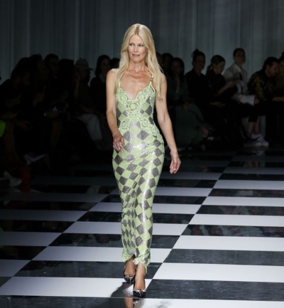 Самые топовые оттенки зеленого в сезоне весна-лето 2024 на Milan Fashion Week (+бонус-видео)