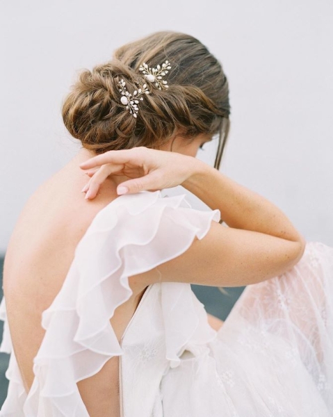 Свадебные аксессуары: какие детали выбрать для образа невесты