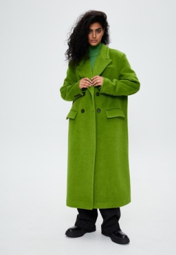 Мини-гид по самым модным пальто осени — их можно купить на распродаже!