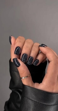 Ногти Тейлор Свифт — маникюр, который сделает вас звездой