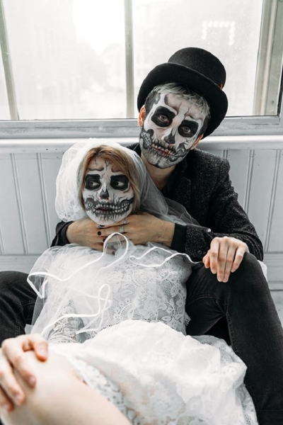 Самые страшные костюмы на Хэллоуин для женщин: идеи нарядов, которые привлекут внимание (+бонус-видео)